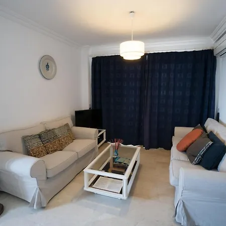 Fuentes A2 Bajo A Menyber Apartment *